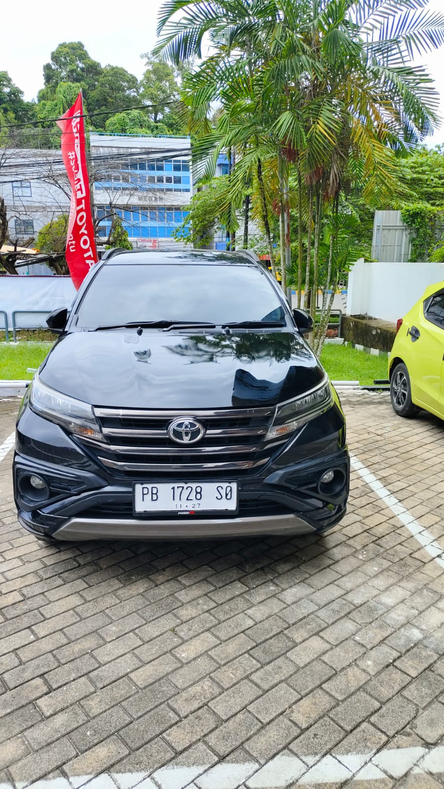 Rush 1.5 S MT/GR Sporty